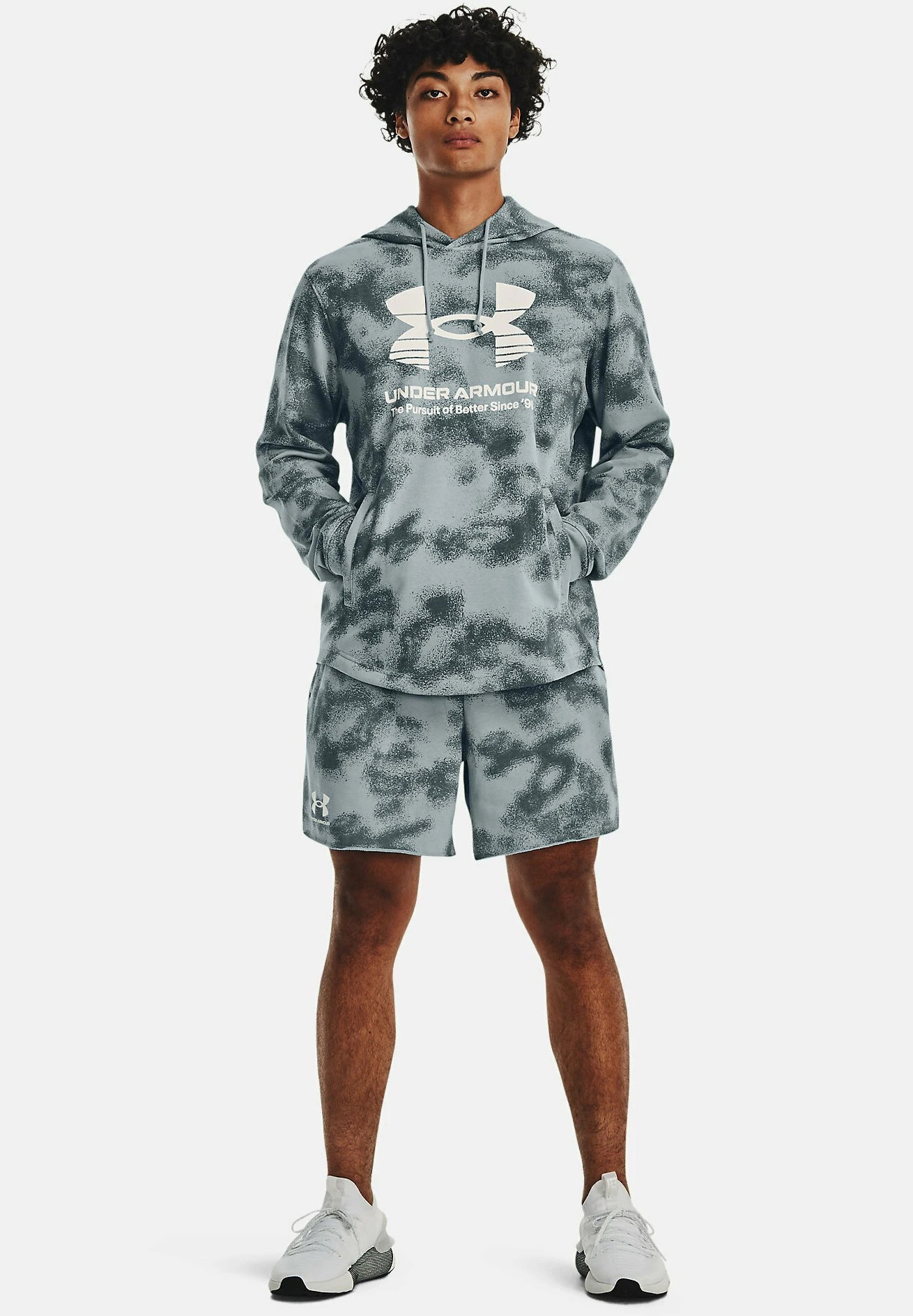 Under Armour UA RIVAL TERRY 6IN - Krótkie Spodenki Sportowe - Harbor Blue - obrazek 2