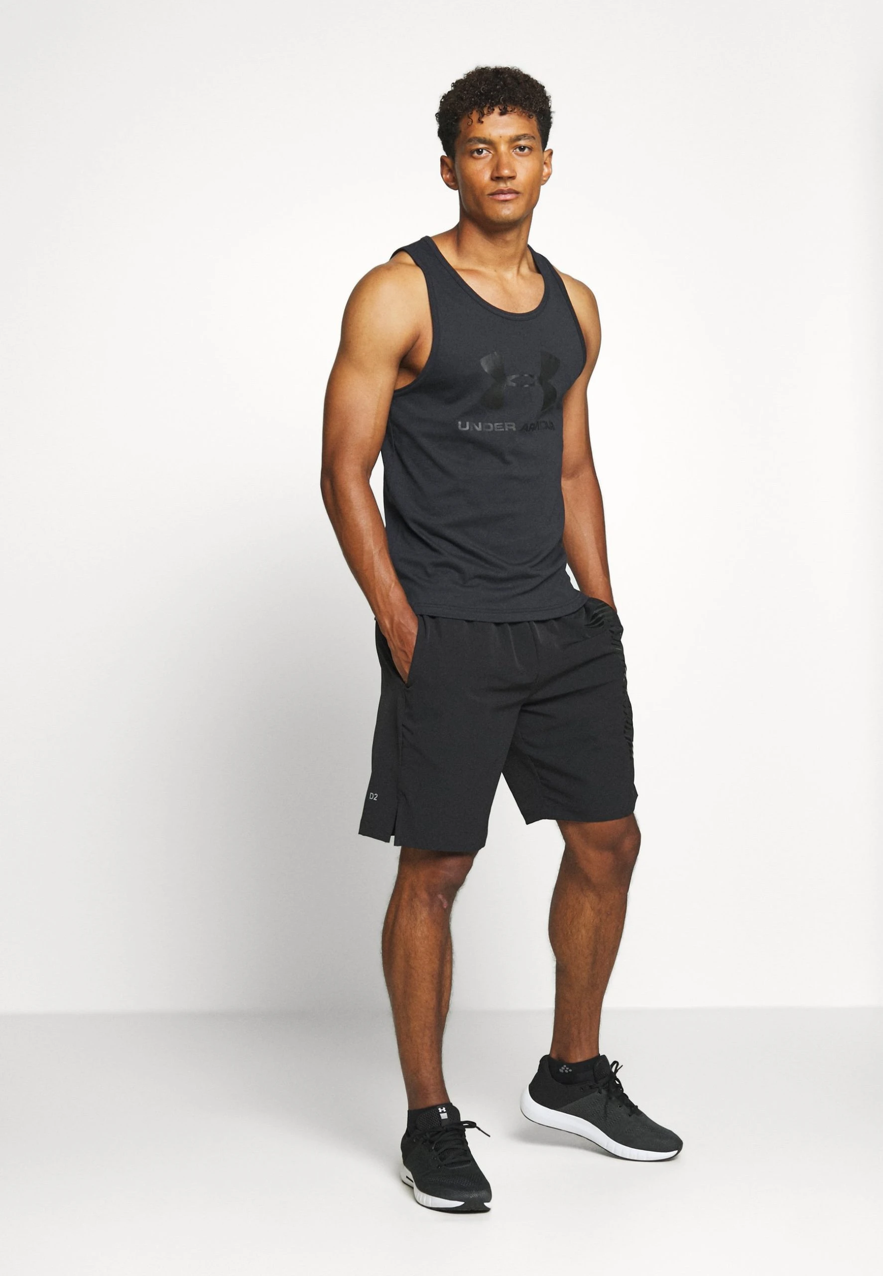 Under Armour SPORTSTYLE LOGO - Top - Black - obrazek 2