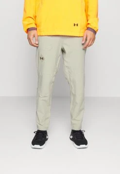 Under Armour TERRAIN ANKLE PANTS - Długie Spodnie Trekkingowe - Khaki Base/black