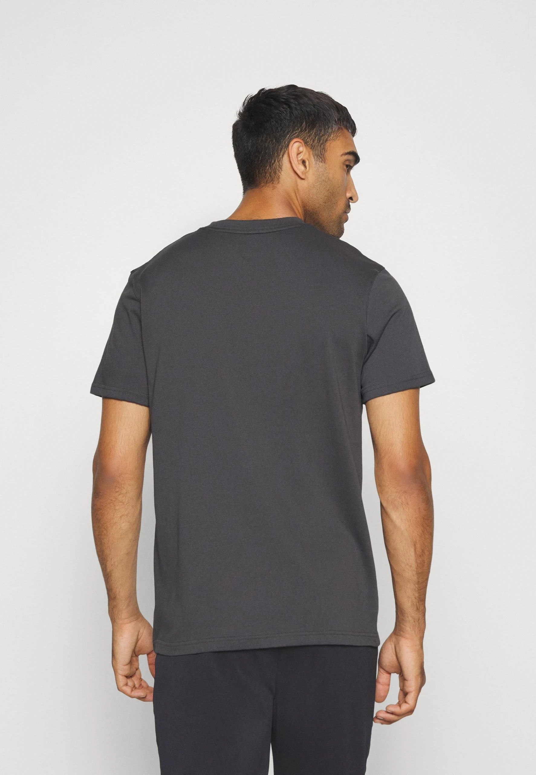 Under Armour LOGO HEAVYWEIGHT - T-shirt Basic - Jet Gray/rise - obrazek 3